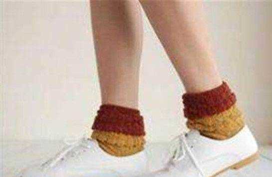 鞋小了一碼怎么辦妙招,鞋子小了一碼撐大妙招圖9