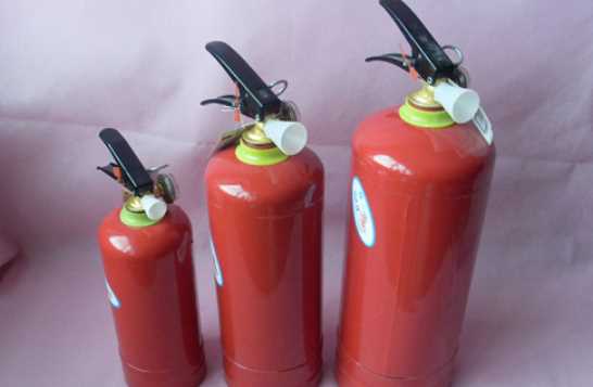 過(guò)期的滅火器瓶怎么處理,過(guò)期滅火器如何處理圖1