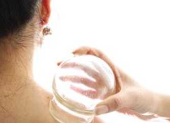 拔火罐后多長(cháng)時(shí)間可以洗頭洗澡