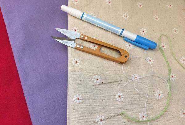 怎么做香包簡(jiǎn)單又好看,香囊的制作方法圖1