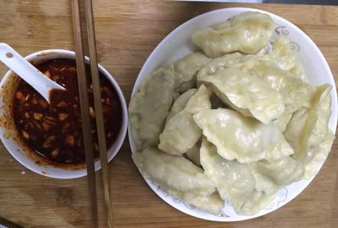 蒸餃餡一般用什么菜做好吃