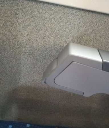 高鐵座椅怎么調節前后二等座