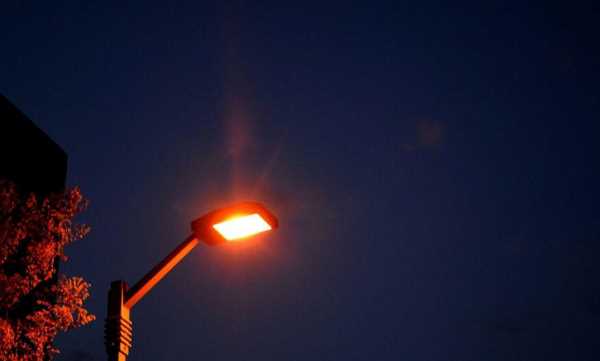 安靜的睡覺(jué)還是安靜地睡覺(jué),安靜的睡覺(jué)還是安靜地睡覺(jué)用哪個(gè)的圖3