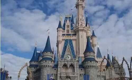 方特歡樂(lè )谷迪士尼有什么區別