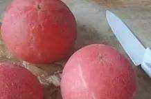 西紅柿凍冰箱里還能吃,西紅柿在冰箱凍了以后還能不能吃了圖1