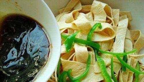 豆油皮怎么做好吃,豆油皮怎么做才好吃又簡(jiǎn)單圖10