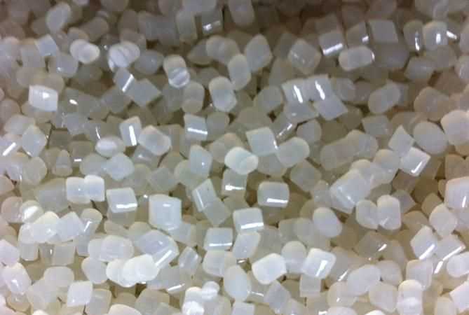 tpu是什么材料和碳纖維哪個(gè)好