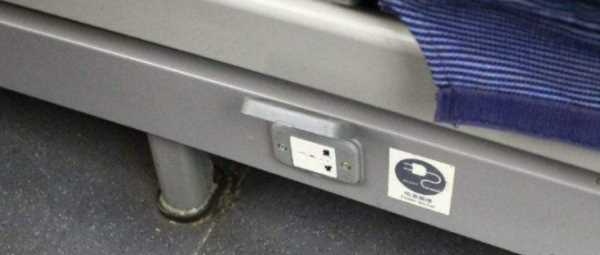 高鐵能充電二等座,動(dòng)車(chē)二等座能充電嗎圖1