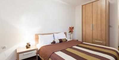 屋里太熱沒(méi)有空調怎么降溫,房間太熱了怎么降溫圖1