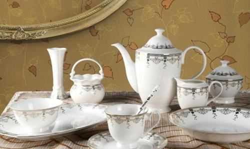 在餐館就餐時(shí)用開(kāi)水燙一下碗筷能起到什么作用,餐廳就餐前用熱水燙一下碗筷可以嗎圖5