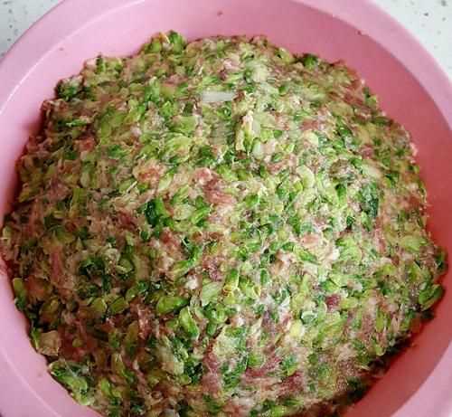 楊槐花餃子怎么做好吃又簡(jiǎn)單