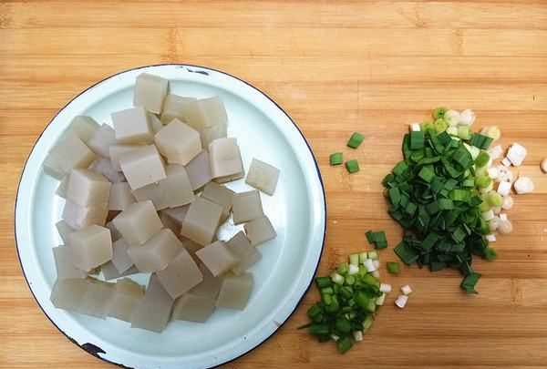 炒涼粉怎么炒好吃,涼粉怎樣炒好吃視頻圖12