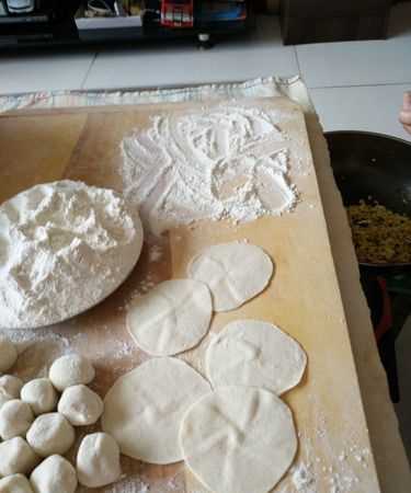 餃子皮的面怎么做