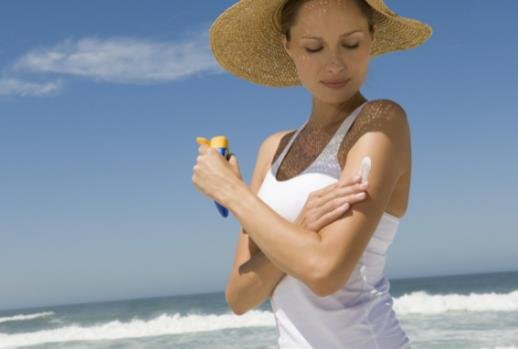 曬黑的皮膚怎么白回來(lái)