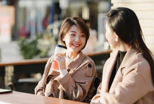 姐妹聚會(huì )發(fā)朋友圈的精美句子