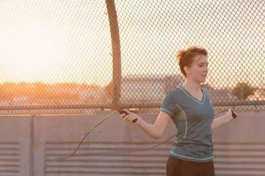 跳繩減肥的正確方法一天跳多少能達到效果