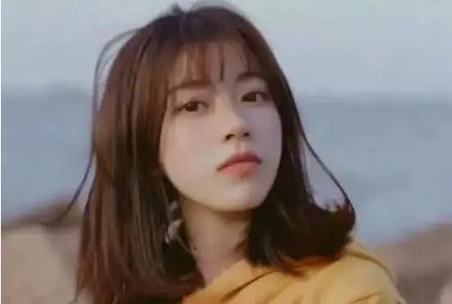 女生說(shuō)哼高情商回復