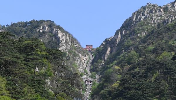 泰山-十八盤(pán)