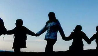 傳遞愛(ài)心正能量的句子,傳遞正能量的句子簡(jiǎn)短,感恩身邊正能量的句子