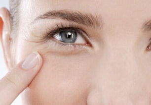 消除魚(yú)尾紋有哪些方法有哪些方法