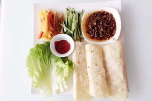 關(guān)于描寫(xiě)吃春餅的詩(shī)句