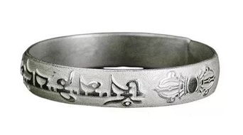 關(guān)于雪花銀的詩(shī)句