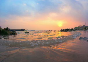 長(cháng)江美景的古詩(shī)句