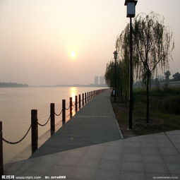 關(guān)于漢江河堤的詩(shī)句