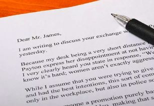 英語(yǔ)作文開(kāi)頭我很高興收到你的來(lái)信