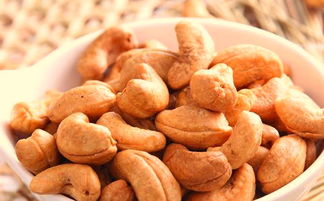 該如何炒貨食物選購(炒貨小吃店應該如何經(jīng)營(yíng))