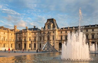 法國的盧浮宮作文開(kāi)頭