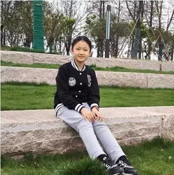 關(guān)于成長(cháng)在一瞬間作文開(kāi)頭