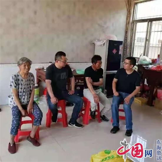 在校表現情況(簡(jiǎn)歷在校期間表現情況怎么寫(xiě))