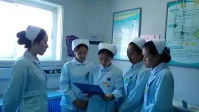 護士床旁交接(床旁交接)