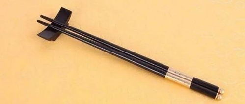 疫情與公筷作文開(kāi)頭