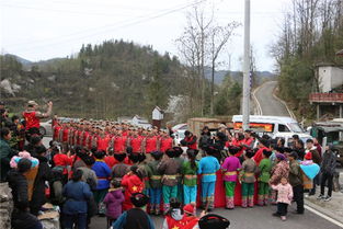 學(xué)校赴湘西考察報告(名師成就名校赴湘西學(xué)習考察報告)