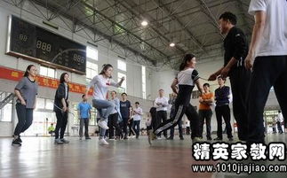 校園趣味運動(dòng)會(huì )作文100