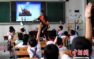 作文,機器人,進(jìn)校園,智能