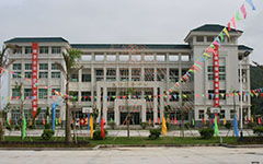 寫(xiě)實(shí)驗小學(xué)校園的作文300字,寫(xiě)實(shí)驗小學(xué)校園的作文400字,寫(xiě)實(shí)驗小學(xué)校園美景的作文