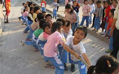 快樂(lè )的校園題目的作文600字作文