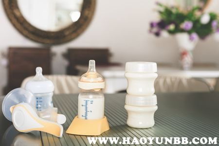 買(mǎi)吸奶器注意事項