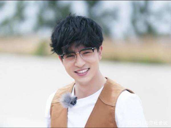 和摩羯男約會(huì )注意事項,和摩羯男吃飯注意事項,和摩羯男接吻注意事項