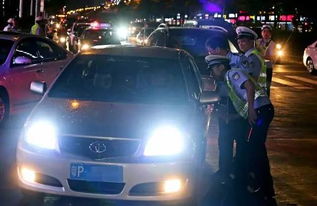 小車(chē),撞到,車(chē)主,行人