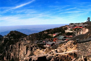 登泰山注意事項和技巧,登泰山不登玉皇頂,登泰山裝備及注意事項