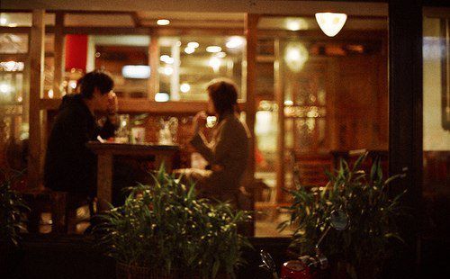 很老的愛(ài)情故事，但很經(jīng)典！