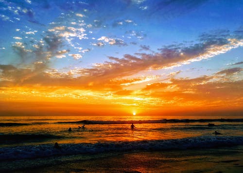 五年級童話(huà)寓言作文五官爭功