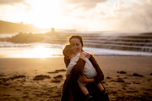 【實(shí)用】四年級日記范文錦集6篇