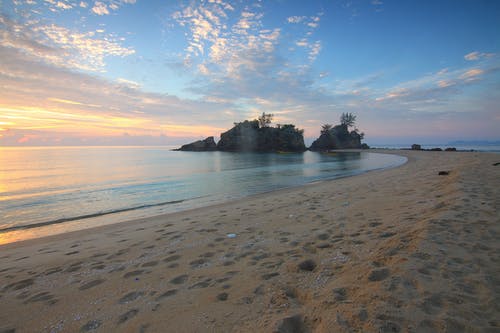 小學(xué)生教師節詩(shī)歌朗誦稿