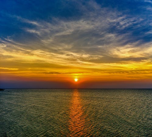 玄幻開(kāi)局女帝她爹死在我面前小說(shuō)主角方白章節閱讀